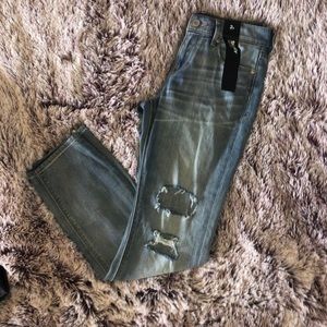 Med/light wash Jeans